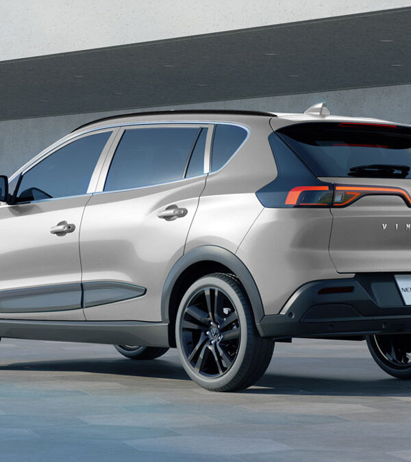 Alternative view of Vinfast Nerio Green